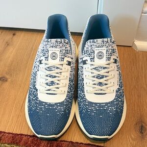 Peter Millar Blue and White Sneakers